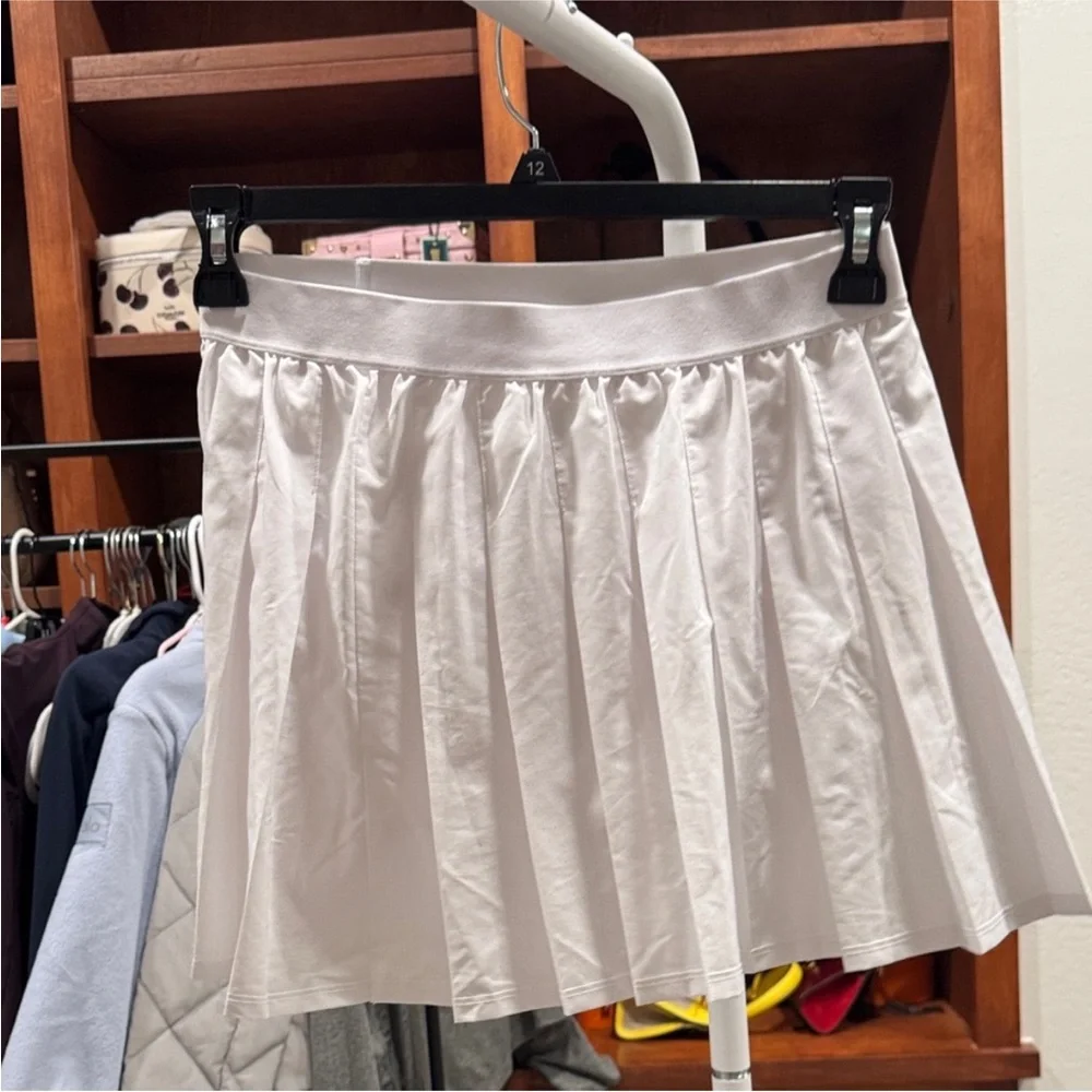 ALO Yoga Grand Slam skirt NWOT